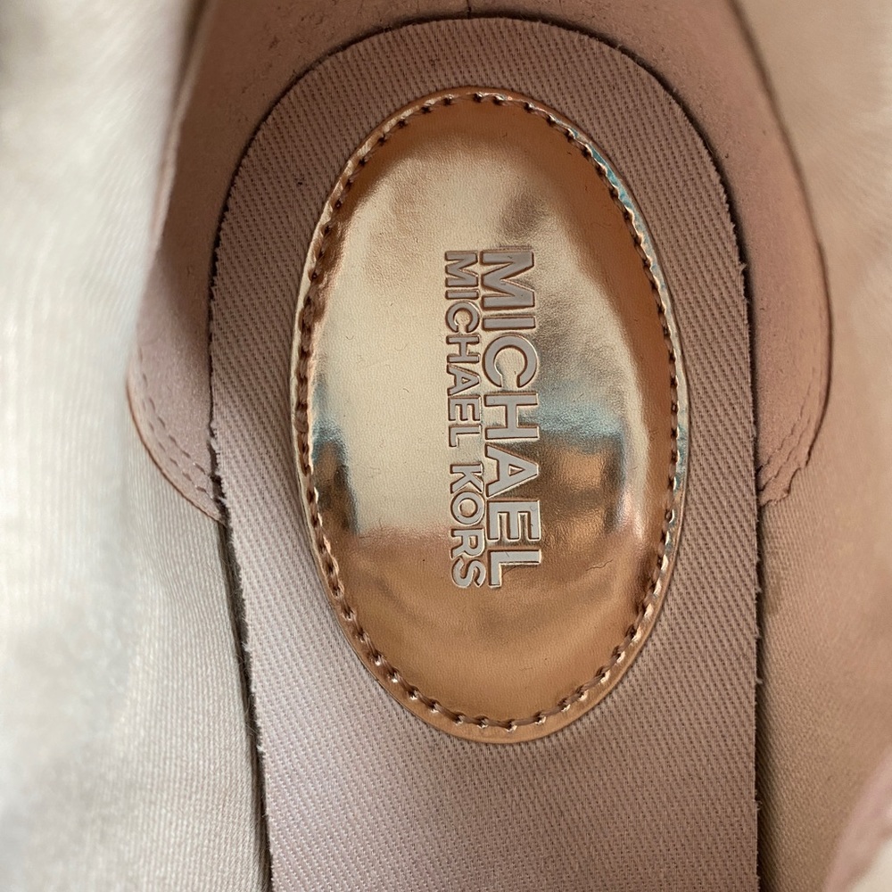 Michael Kors wedge sneaker. Size 7. Rose gold - Picture 6 of 7